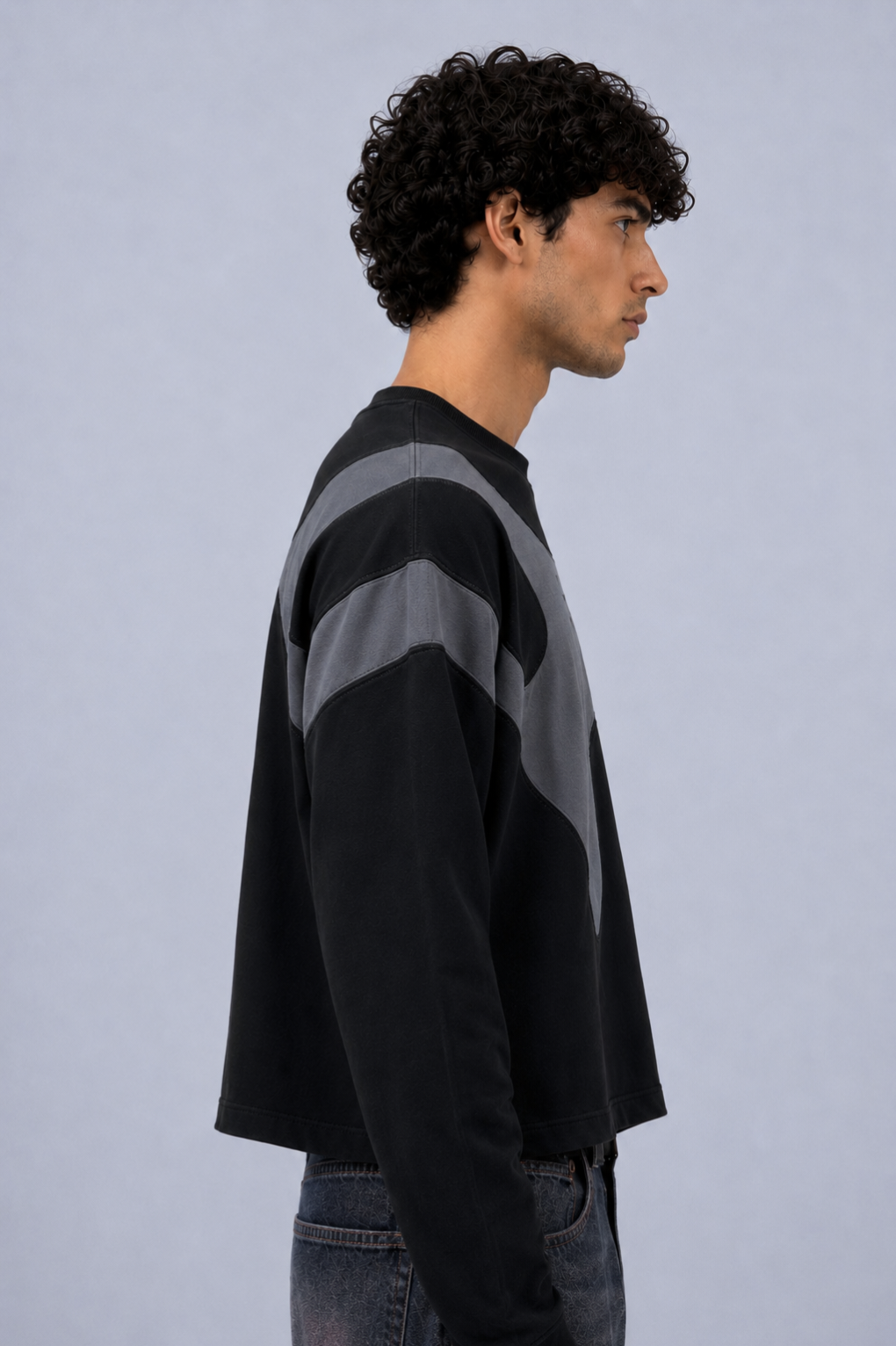 PHANTOM CUTOUT TEE