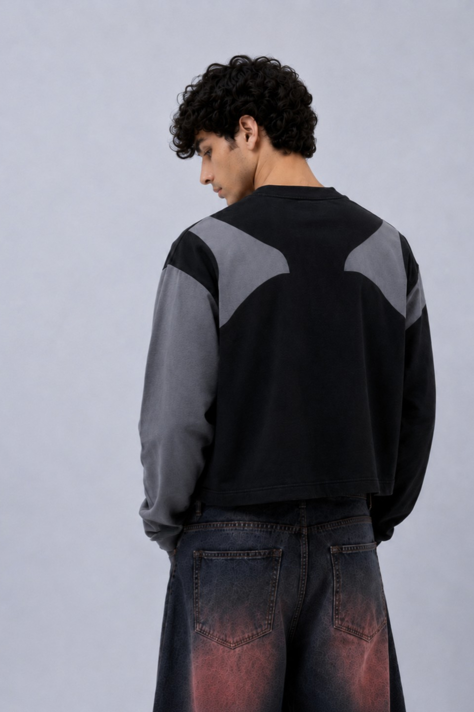 PHANTOM CUTOUT TEE