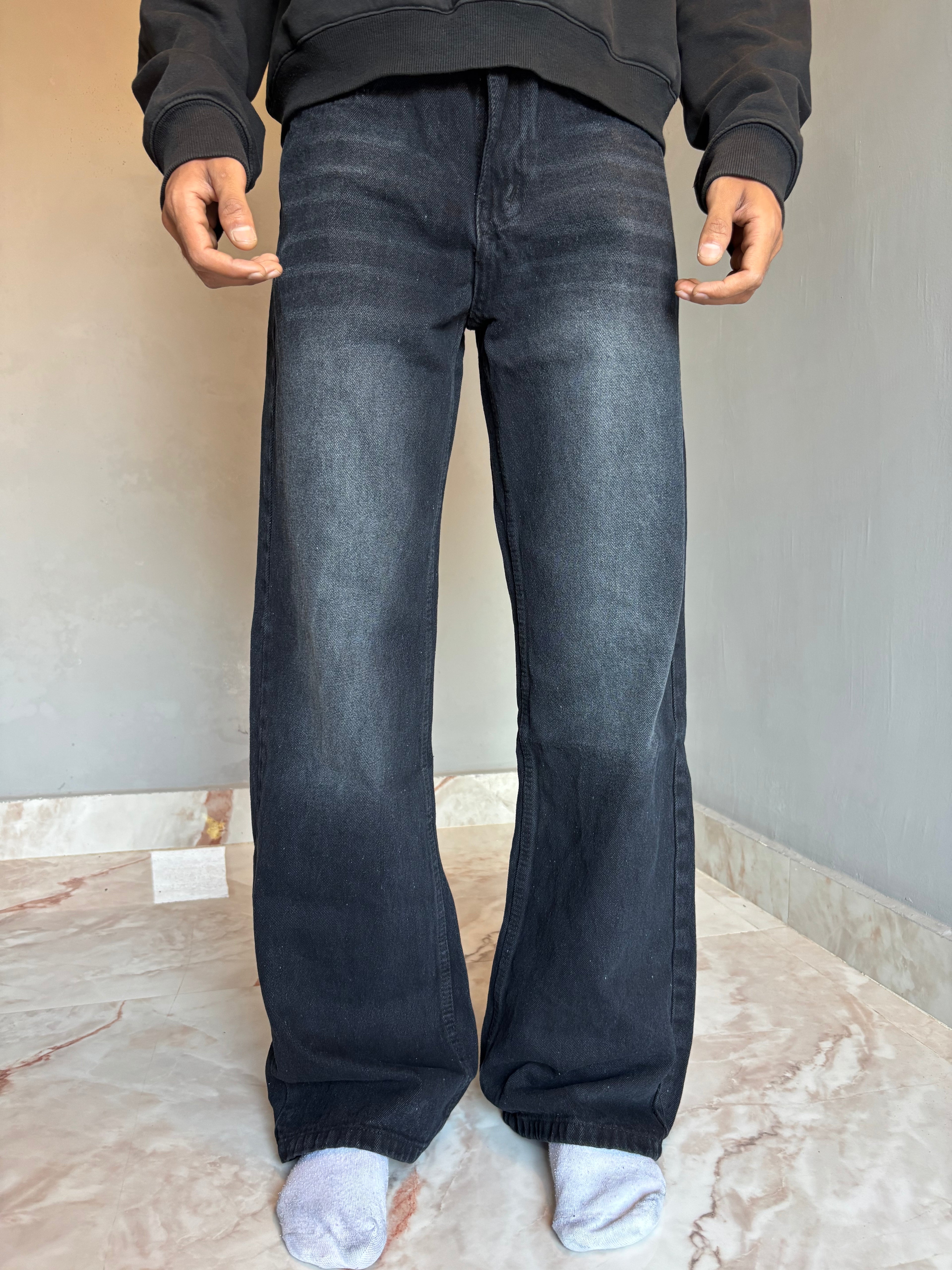 DARK STORM BLACK BAGGY