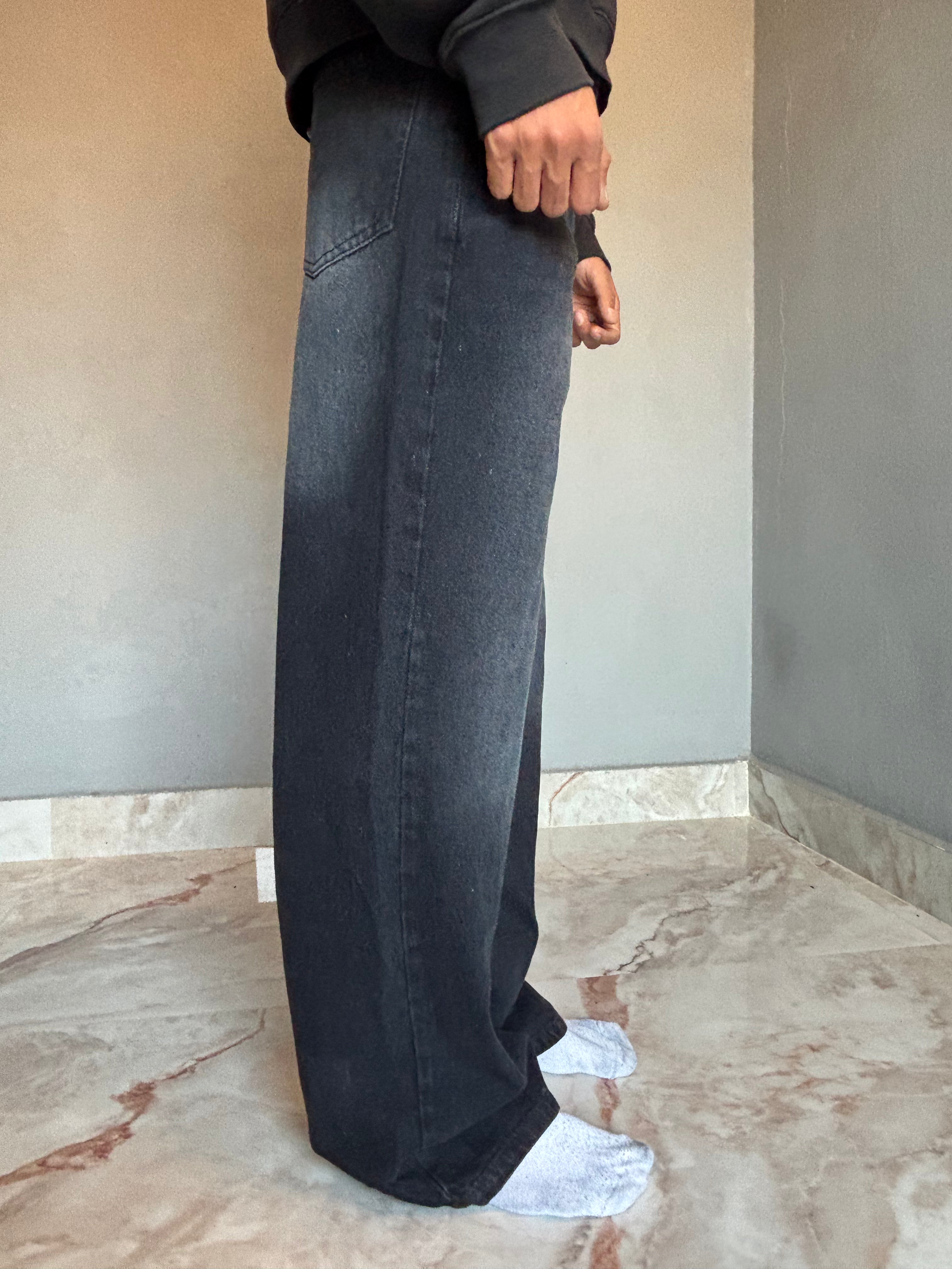 DARK STORM BLACK BAGGY