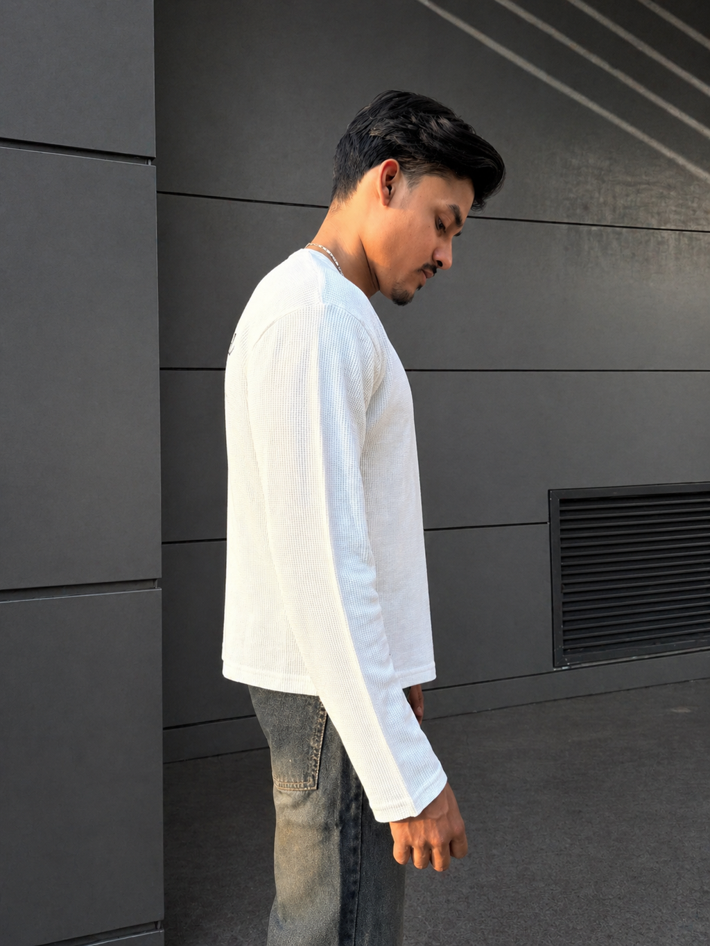 BANG WHITE HENLEY