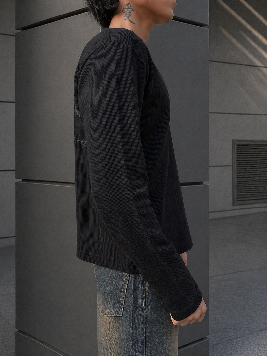 BANG BLACK HENLEY